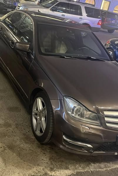 مارسيدس C200 Turbo 2014 - صورة 2