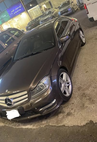 مارسيدس C200 Turbo 2014 - صورة 3