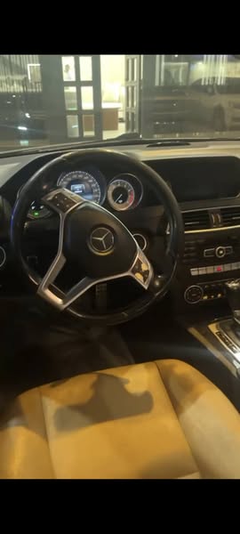 مارسيدس C200 Turbo 2014 - صورة 5