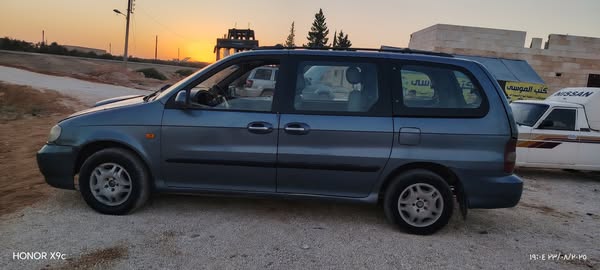 كيا كرنفان 2001 - صورة 2