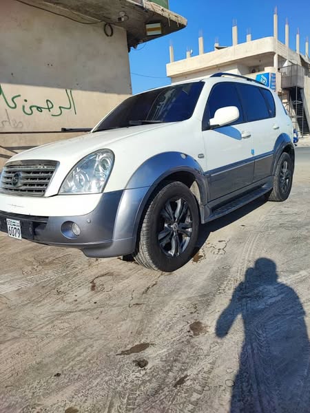 سانغ يونغ ريكستون 2012 - صورة 2