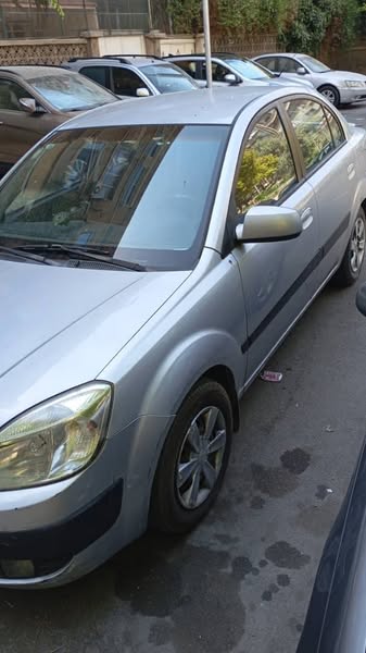 KIA RIO 2006 - صورة 3