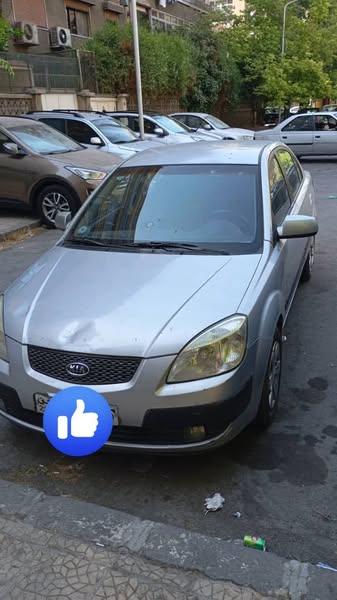 KIA RIO 2006 - صورة 1