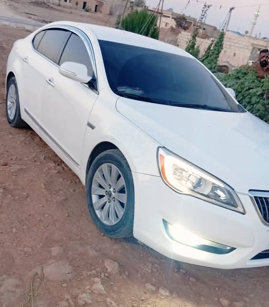 كيا K7 2011 - صورة 1
