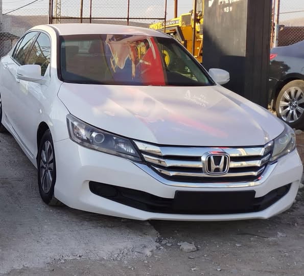 هوندا أكورد 2015 - صورة 2
