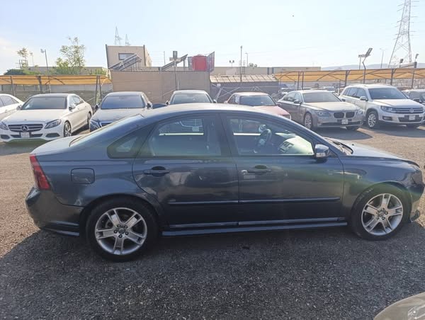 فولفو S40 2006 - صورة 4