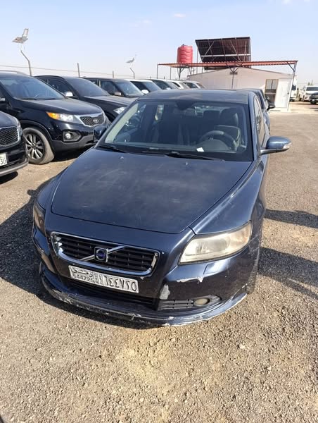 فولفو S40 2006 - صورة 1