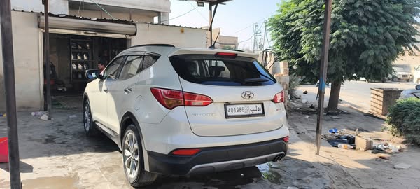 Hyundai Santa Fe 2013 - صورة 4