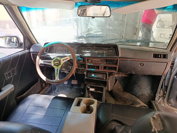 ميتسوبيشي كولت 1983 - صورة 3