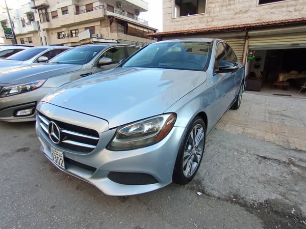 مرسيدس C300 2015 - صورة 1