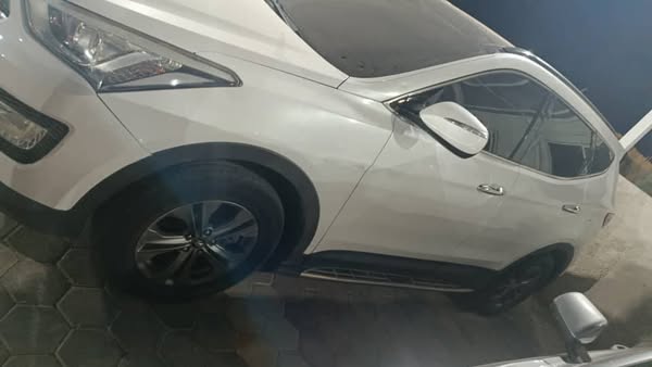 هيونداي سانتافيه 2013 - صورة 2