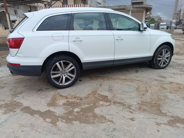 أودي Q7 2013 - صورة 2