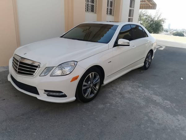 Mercedes-Benz E350 2012 - صورة 2