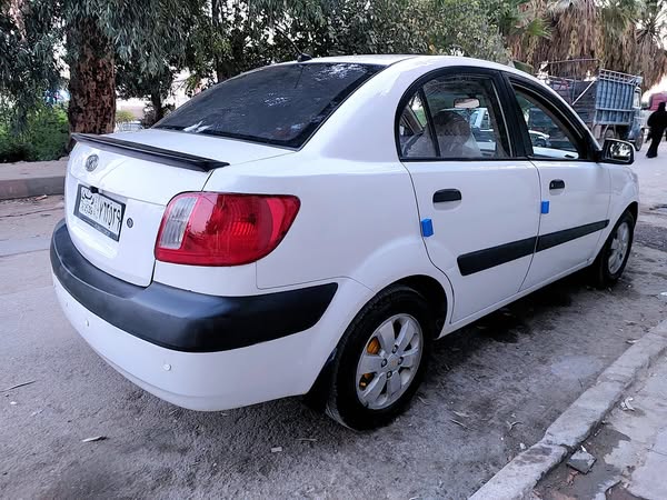 كيا ريو 2008 - صورة 2