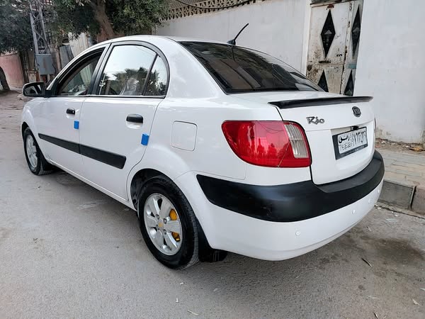 كيا ريو 2008 - صورة 4