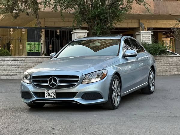 مرسيدس C300 2018 - صورة 5