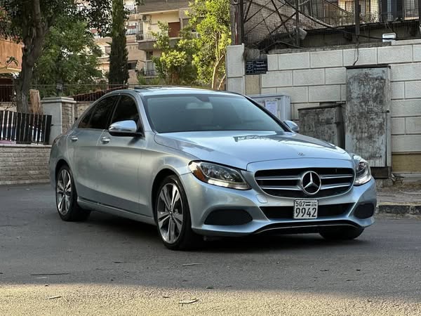 مرسيدس C300 2018 - صورة 3
