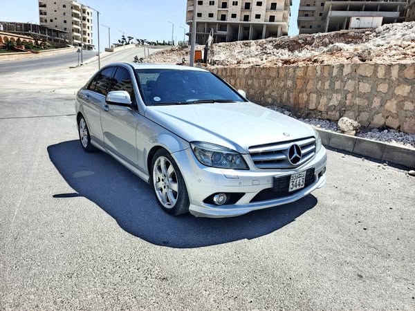 مرسيدس-بنز C220 CDI 2009 - صورة 2