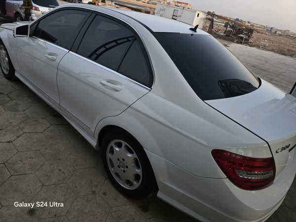 مرسيدس C300 2013 - صورة 5