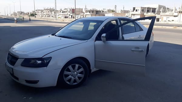 هيونداي سوناتا 2010 - صورة 1