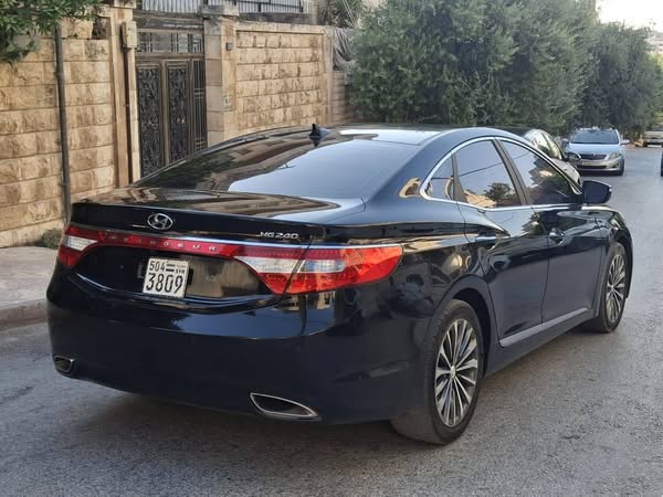هيونداي أزيرا 2014 - صورة 4