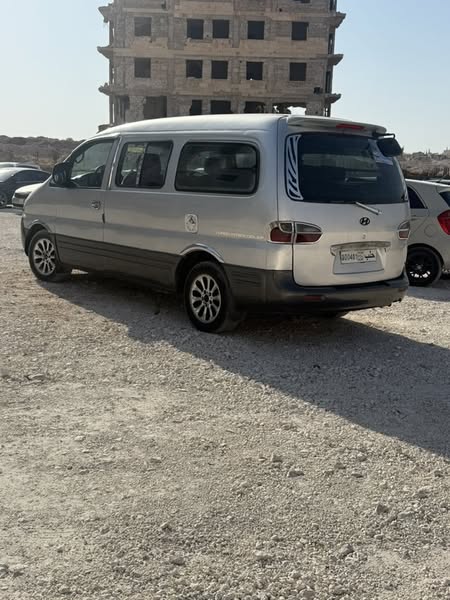 هيونداي H100 2003 - صورة 3