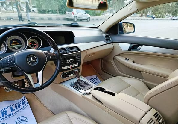 مرسيدس-بنز C250 2014 - صورة 2