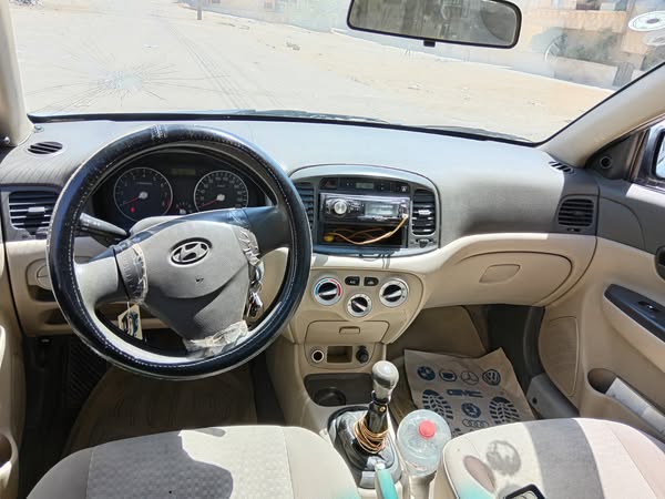 هيونداي فيرنا 2008 - صورة 1