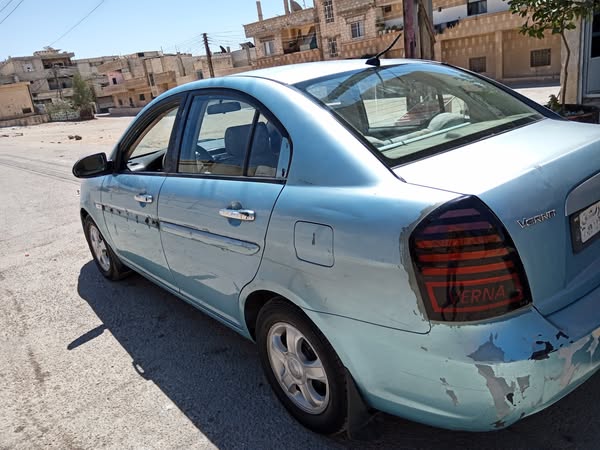 هيونداي فيرنا 2008 - صورة 4