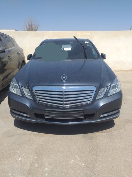 مرسيدس E300 2011 - صورة 1