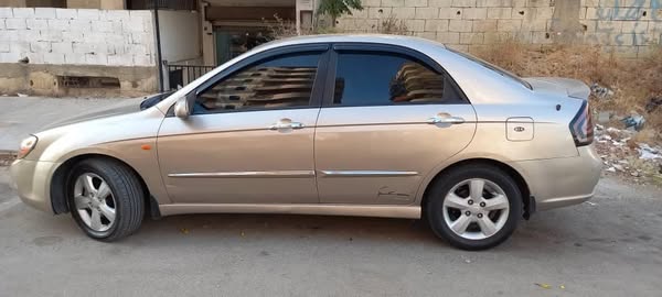 كيا سيراتو 2009 - صورة 2