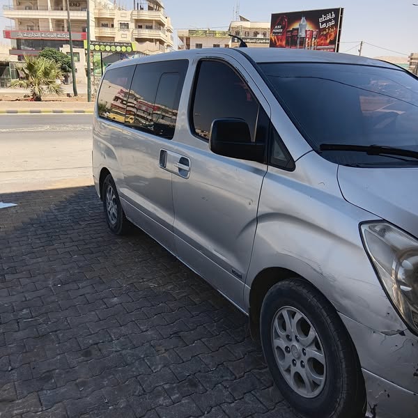 هيونداي H-1 / Starex 2008 - صورة 2