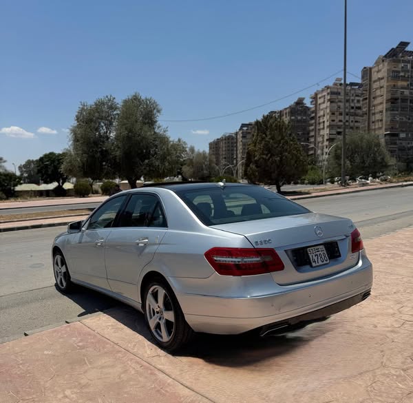 مارسيدس E250 2011 - صورة 2