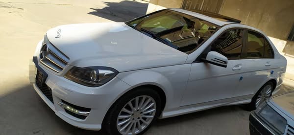 مرسيدس C-Class 2014 - صورة 2
