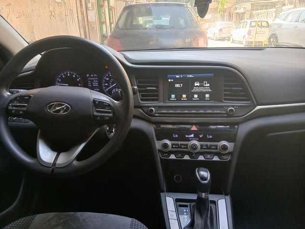 هيونداي النترا 2020 - صورة 5