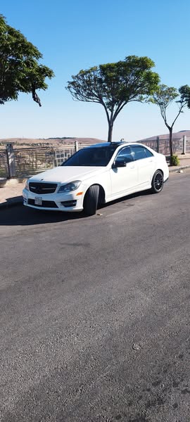 مارسيدس C300 2013 - صورة 4