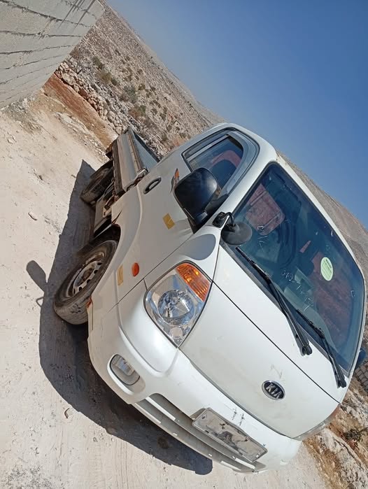 كيا بانجو 2011