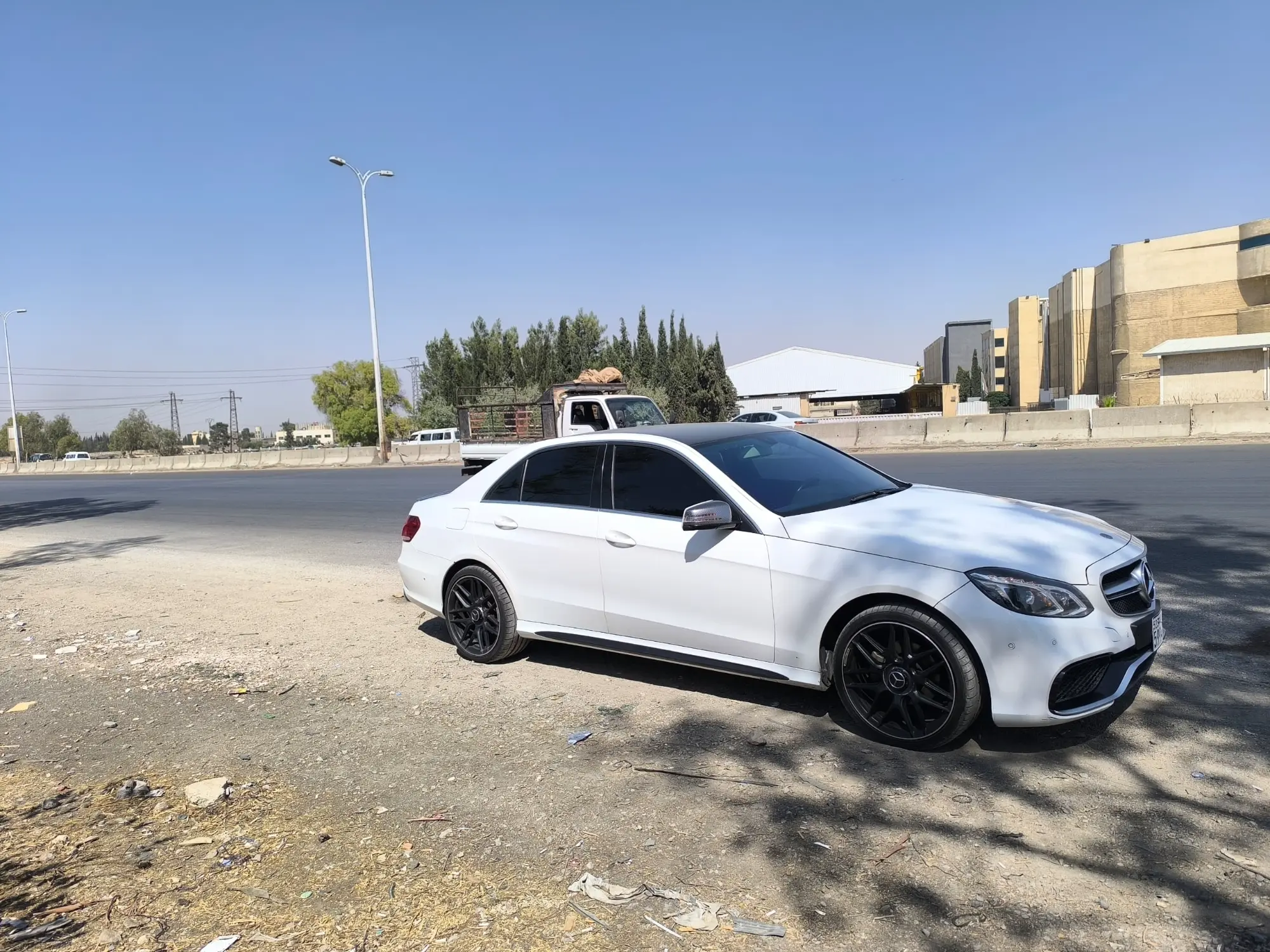 Merceds benz e200 2014 - صورة 11