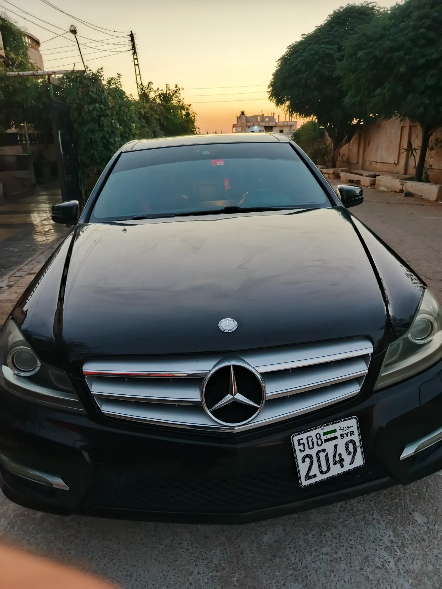 مرسيدس C 200 2014 بحالة ممتازة - صورة 1