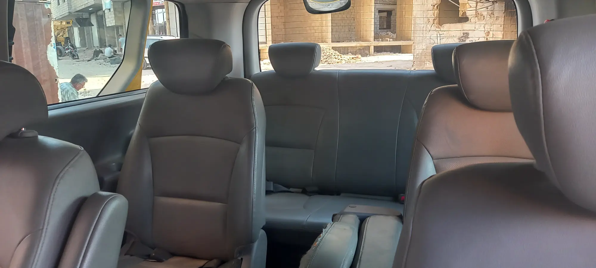 هيونداي H-1 2014 ديزل اقتصادية ومريحة - صورة 4