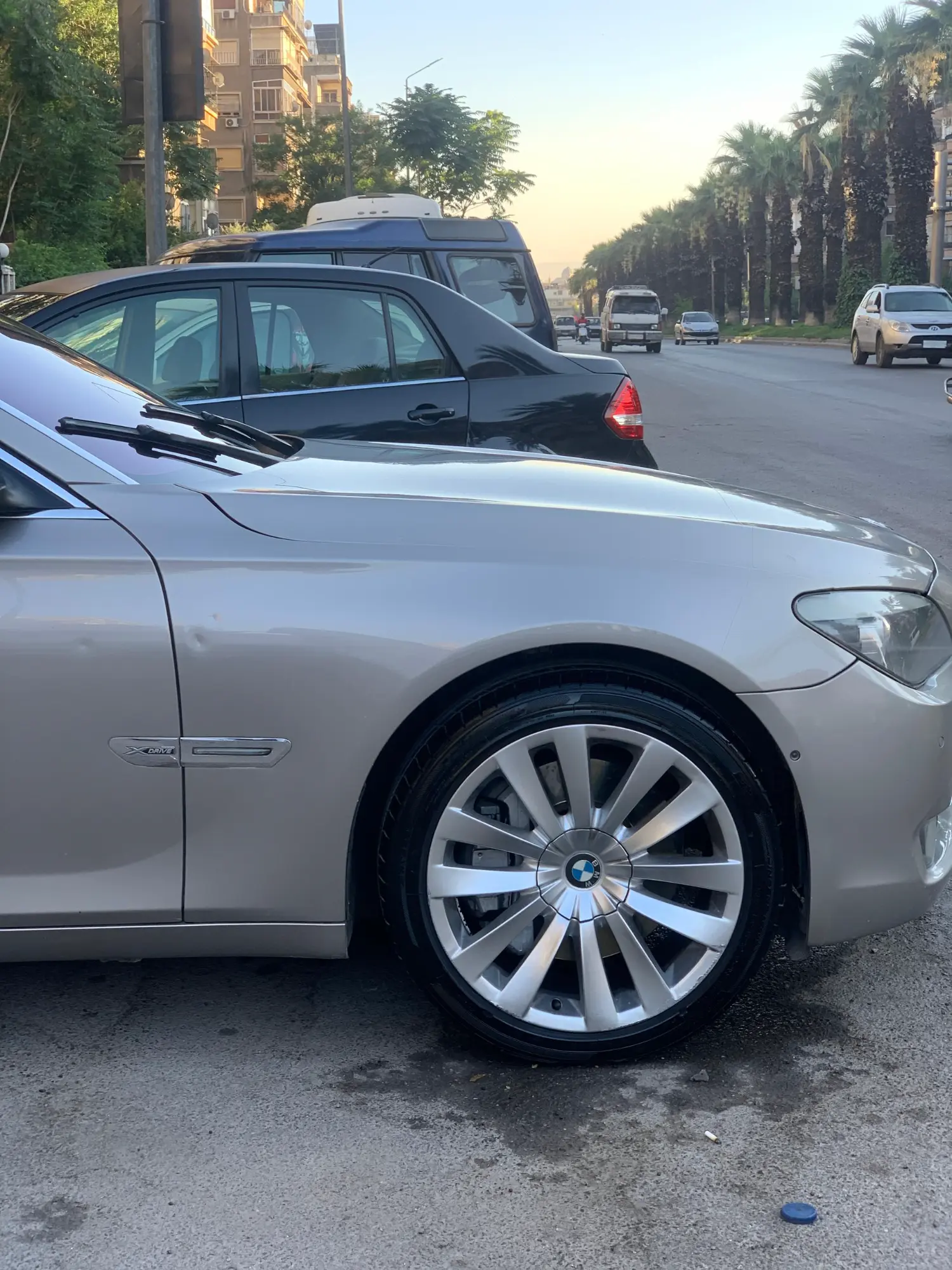 BMW750Li كاملة مسكرة 100% - صورة 11