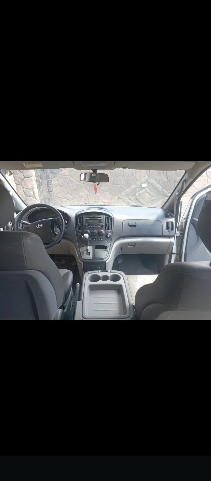 هيونداي ستاريكس H1 2011 عائلية ومريحة - صورة 6